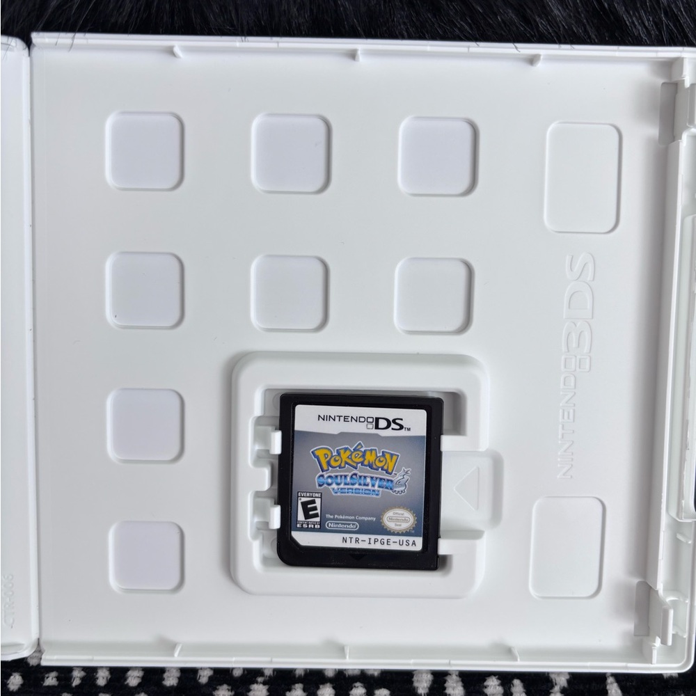 Nintendo 3DS Pokémon SoulSilver Game Cartridge